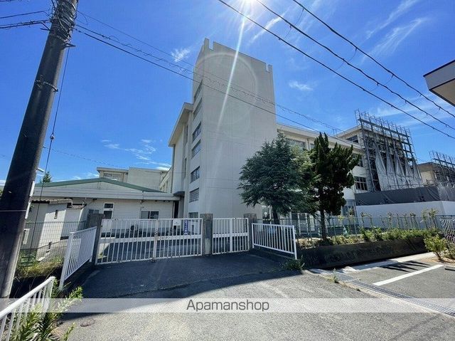 小学校　津田小学校（小学校）まで1535m