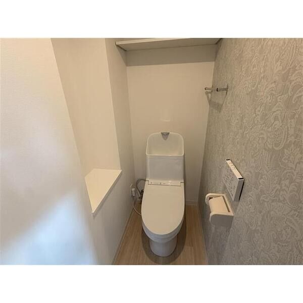 トイレ　清潔感があり安心して使用できるトイレになっておりました。