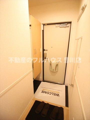玄関　写真は別室