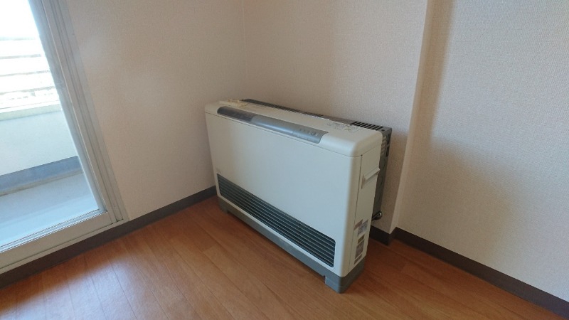 その他設備　ガス暖房です。寒い冬もこれで乗り切りましょう！