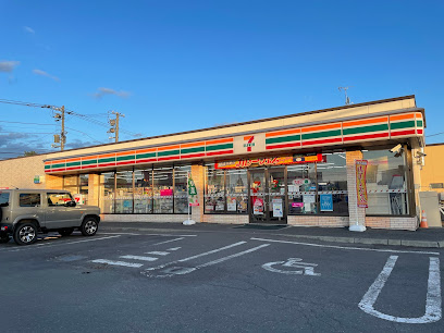 コンビニ　セブンイレブン札幌篠路2条店（コンビニ）まで561m