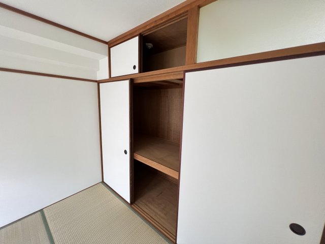 収納　※同タイプの写真となり、実際のお部屋とは異なる場合があります