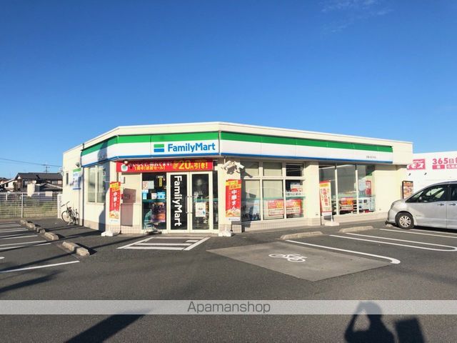 コンビニ　ファミリーマート安曇川西万木店（コンビニ）まで1182m