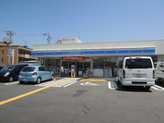 コンビニ　ローソン八尾光南町二丁目店（コンビニ）まで357m