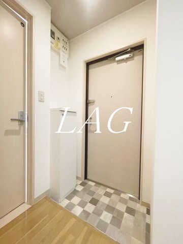 玄関　玄関です。