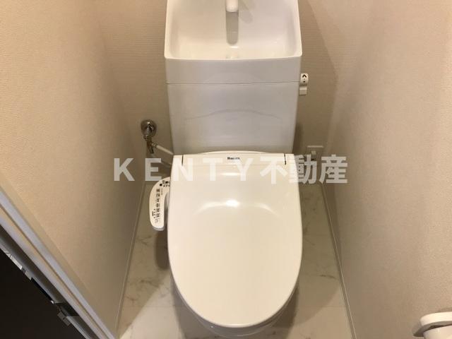 トイレ　清潔感のあるトイレです