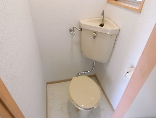 トイレ　落ち着いたトイレです