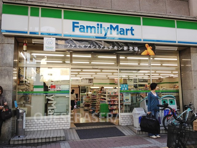 コンビニ　ファミリーマート堂島二丁目店（コンビニ）まで198m