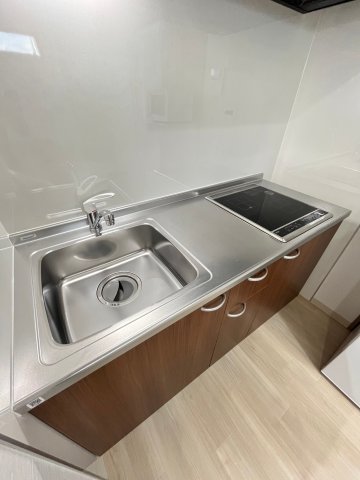 キッチン　同物件、別号室の参考写真です。