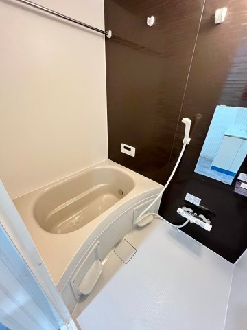バス・シャワールーム　同物件、別号室の参考写真です。