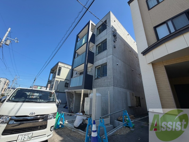 建物外観　札幌市豊平区西岡５条「プリリアコア」