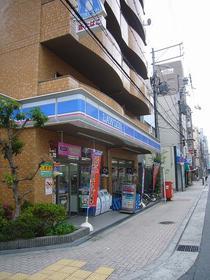 コンビニ　ローソン北区松ケ枝町店（コンビニ）まで83m