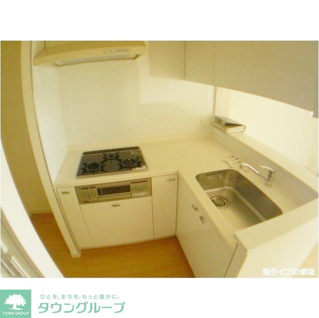 キッチン　お問合せは(株)タウンハウジング東京へ