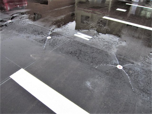 駐車場　融雪付き駐車場（イメージ）