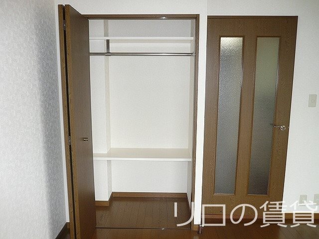 収納　別号室