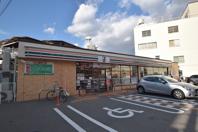 コンビニ　セブンイレブン　大阪片町店（コンビニ）まで422m