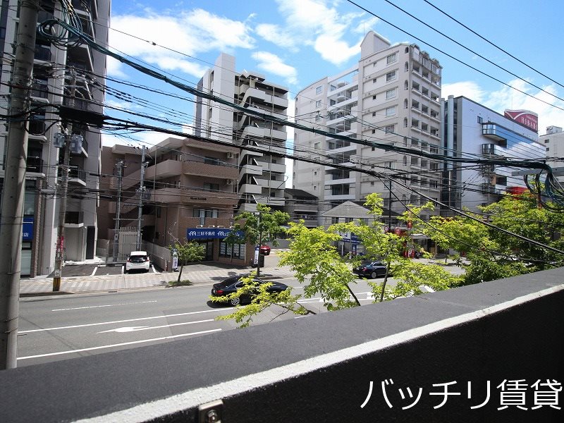 バルコニー　別部屋の為、現状優先