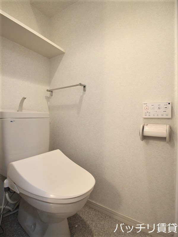トイレ　別部屋の為、現状優先