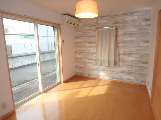 居室・リビング　タカノパレス