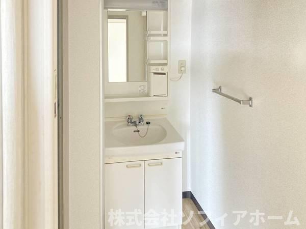 洗面設備　ビレッジハウスの同一物件・同一タイプの間取りの写真です