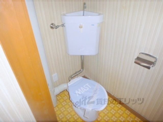 藤マンションのトイレ写真
