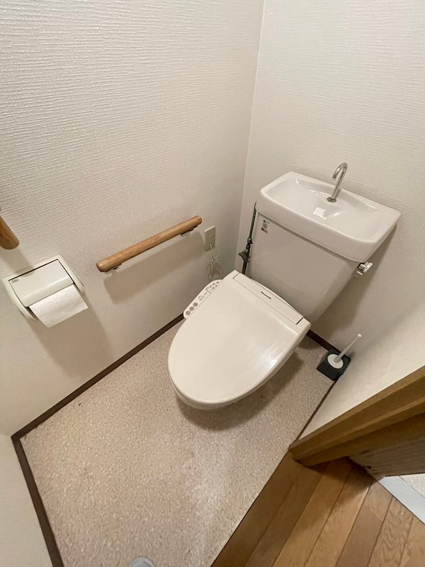 トイレ　ゆったりとした空間のトイレです