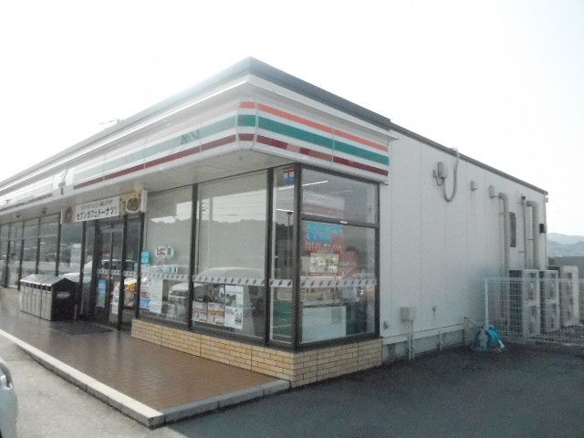 コンビニ　セブンイレブン 引佐井伊谷店（コンビニ）まで475m