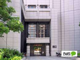 銀行　りそな銀行大阪営業部ＪＲ西日本出張所（銀行）まで632m