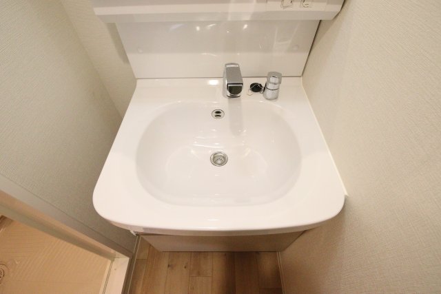 洗面設備　別室の参考写真です。※現況優先