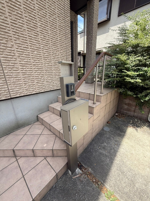 エントランス　大手ハウスメーカ施工