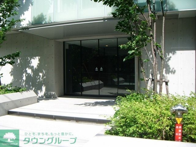 エントランス　★タウンハウジング取り扱い★