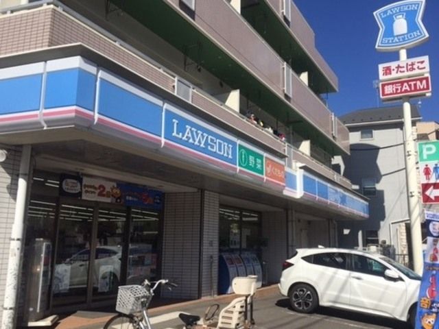 コンビニ　ローソン港北師岡店（コンビニ）まで495m