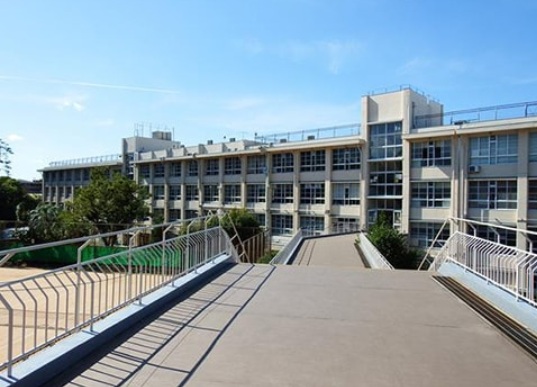 高校・高専　大阪府立刀根山高等学校（高校・高専）まで1335m