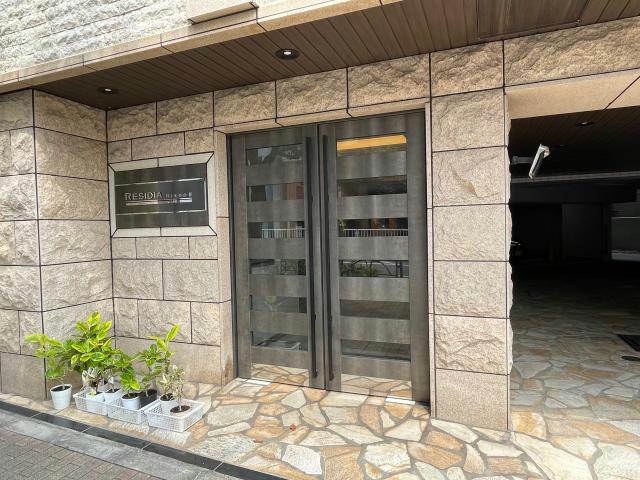 エントランス　エントランス部分