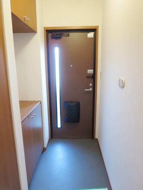 玄関　★お部屋探しはタウンハウジング稲田堤店まで★