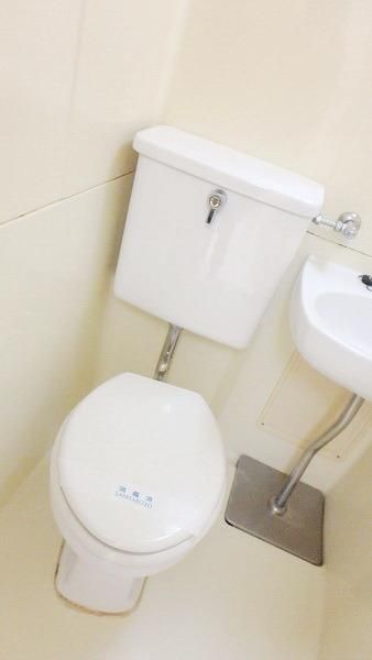 トイレ　★お部屋探しは株式会社タウンハウジング東京まで★
