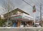 コンビニ　セブン－イレブン伊勢原峰岸店（コンビニ）まで814m