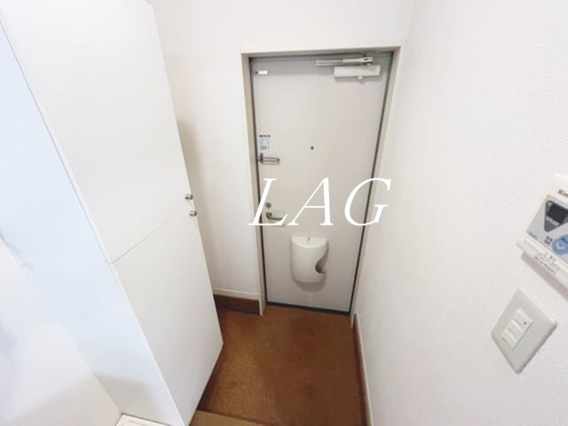 玄関　玄関です。