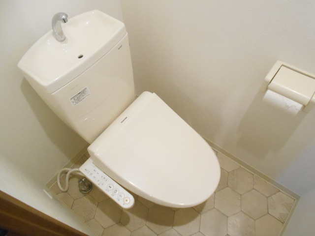 トイレ　ウォシュレットを完備