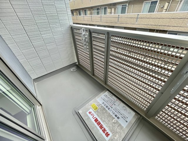 バルコニー　バルコニー