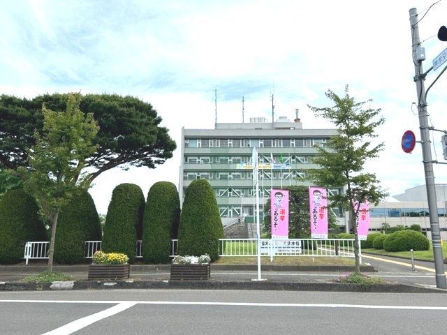 小学校　岩沼市役所（小学校）まで800m