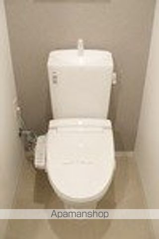 都営三田線 志村坂上駅 徒歩13分 7階建 築5年のトイレ写真