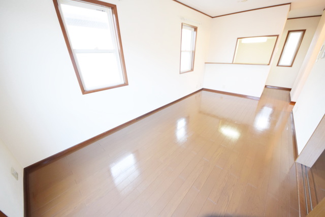 居室・リビング　～広くてきれいなお部屋ですっ～