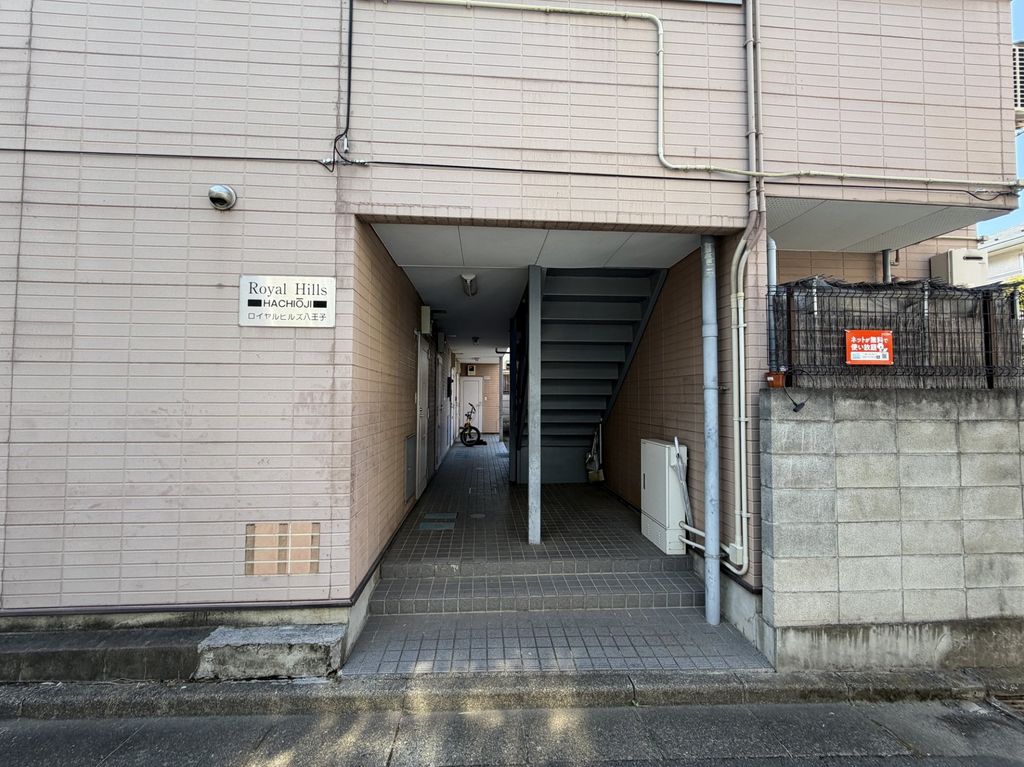 エントランス　エントランス