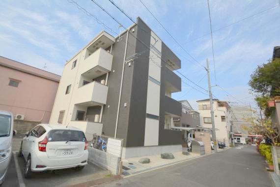 建物外観　綺麗な外観の素敵なお部屋があなたを待っています。
