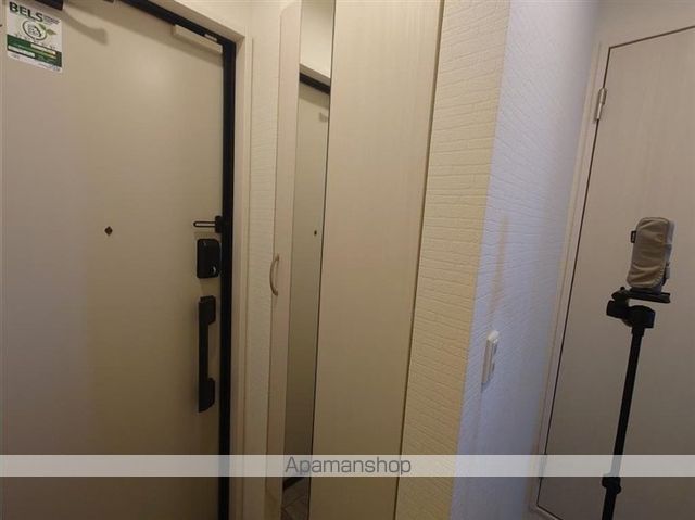 DーROOM南材木町の玄関写真