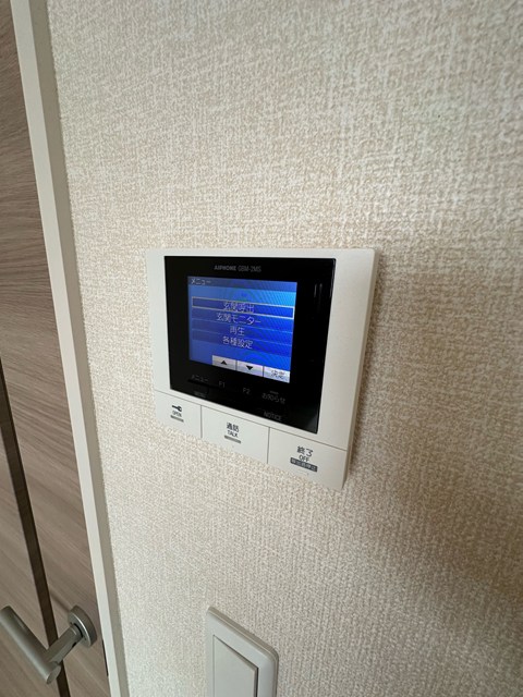 セキュリティ　防犯対策に有効なカメラ付きインターホン！録画機能が付いている