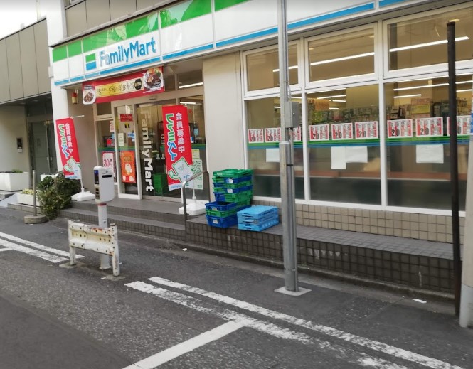コンビニ　ファミリーマート 水道橋駅西口店（コンビニ）まで361m