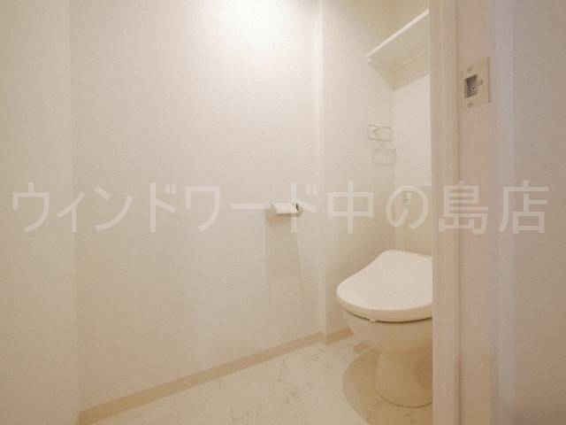 トイレ　詳細は、ウィンドワード中の島店までご相談下さい。