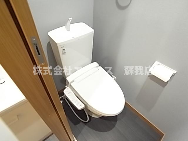 トイレ　ゆったりとした空間のトイレです